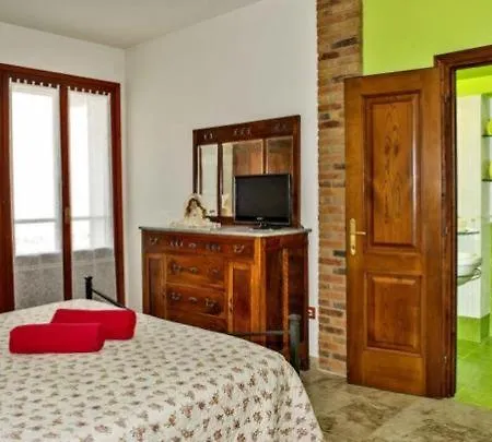 Diaccia Botrona Farm stay *